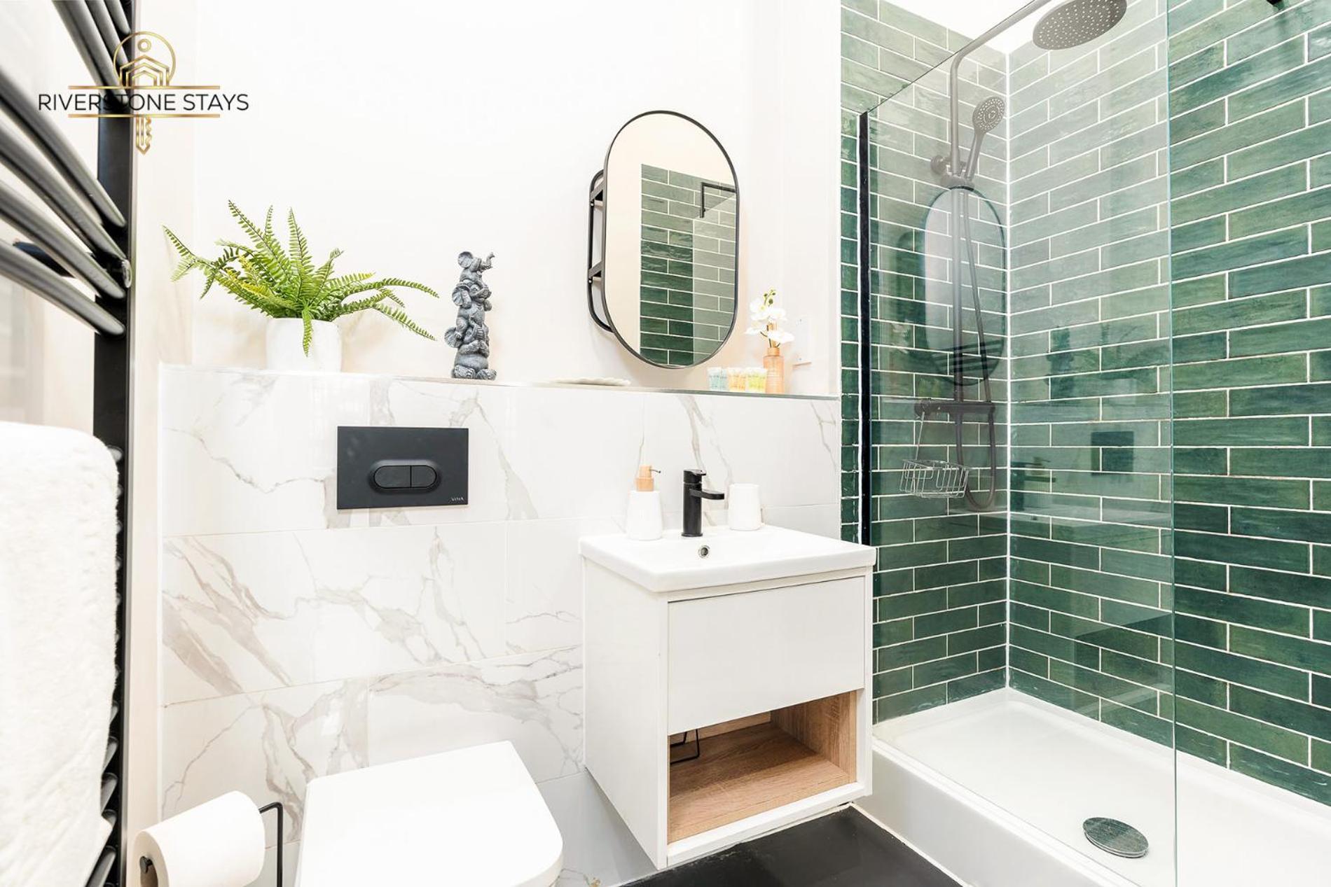 Beautiful Apartment & Central Location & King Size Bed Leeds  Luaran gambar